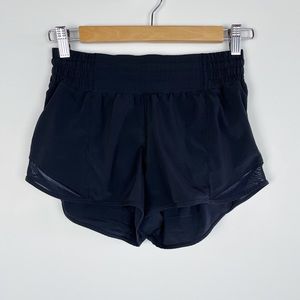 Lululemon Hotty Hot High-Rise Black 2.5” Short